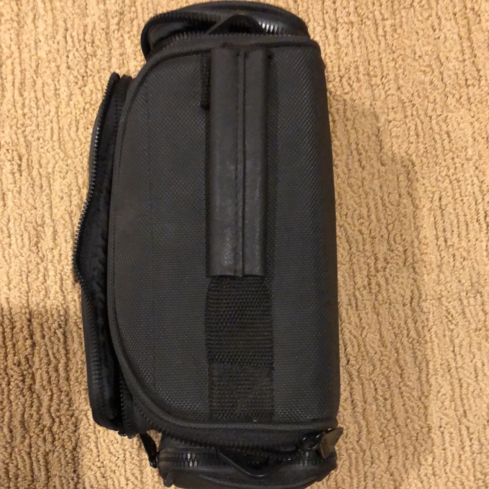 Camera case - Picture 3 of 4